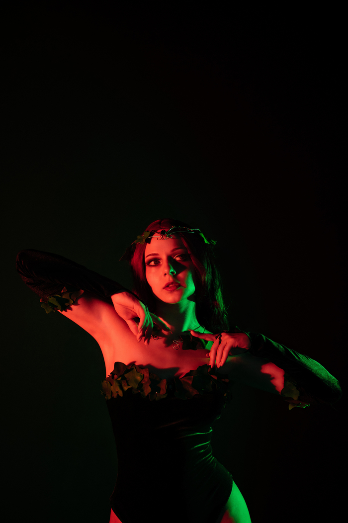 Косплей Poison Ivy (Ядовитый плющ)