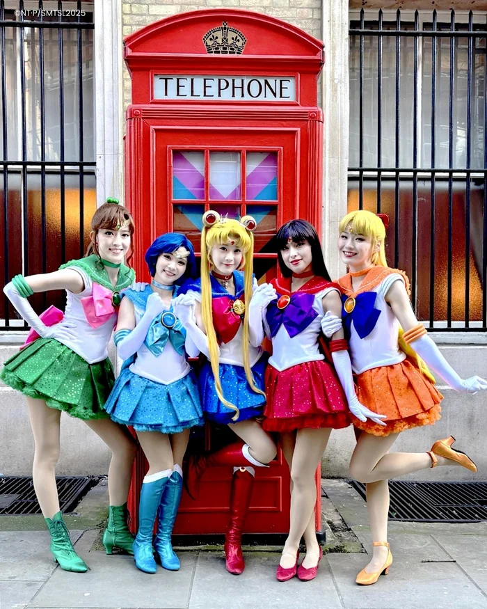 Сейлор Воины в Лондоне - Sailor Moon, Sailor Mercury, Sailor Mars, Sailor Jupiter, Sailor Venus, Лондон, Длиннопост