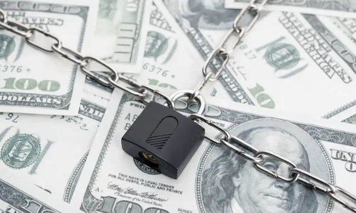 Глава СК России предложил конфисковывать имущество у мошенников и растратчиков