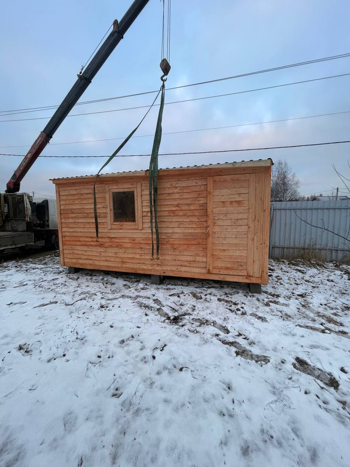 новенькая, красивая