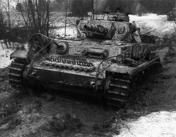     - Pz.IV  75-    1941- 