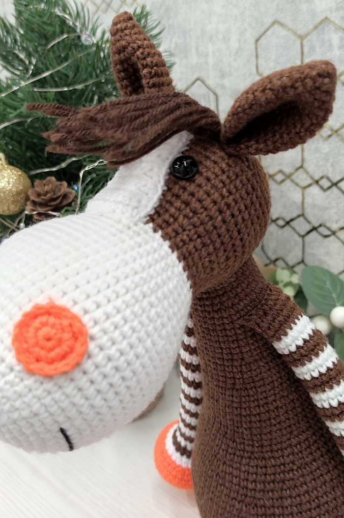 А вот так выглядит грива До вычесывания)