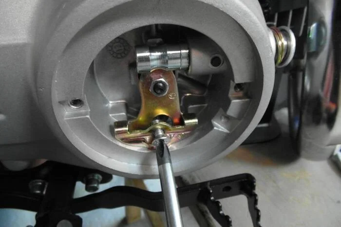 Replacing the clutch release bar on the FMI154 125cc LF120 YX125 TTR125 engine part 2 - My, Workshop, Moto, Garage, Clutch, Pit bike, Customization, Rukozhop, Homemade, Longpost