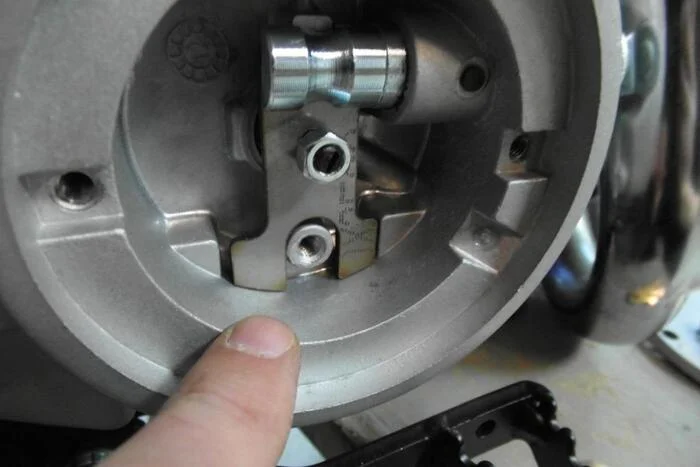 Replacing the clutch release bar on the FMI154 125cc LF120 YX125 TTR125 engine part 2 - My, Workshop, Moto, Garage, Clutch, Pit bike, Customization, Rukozhop, Homemade, Longpost