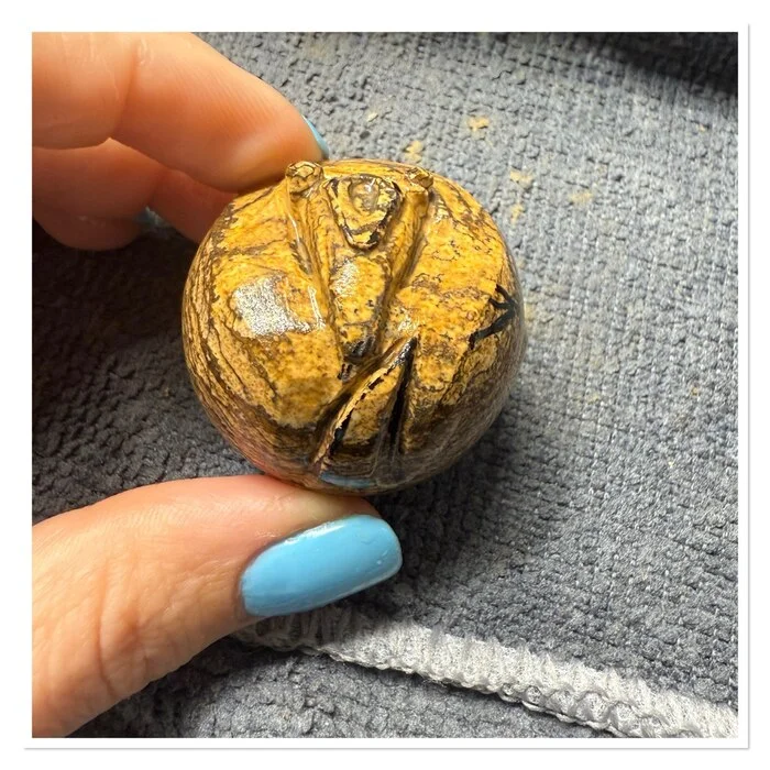 Baby Jasper Armadillo - My, Needlework with process, Needlework, With your own hands, Friday tag is mine, Stone carving, Jasper, Battleship, Figurines, Longpost