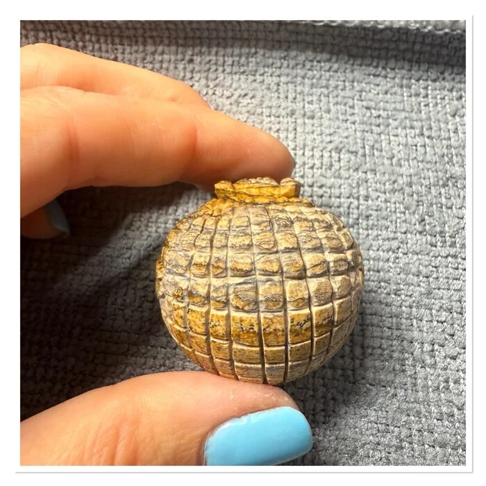 Baby Jasper Armadillo - My, Needlework with process, Needlework, With your own hands, Friday tag is mine, Stone carving, Jasper, Battleship, Figurines, Longpost