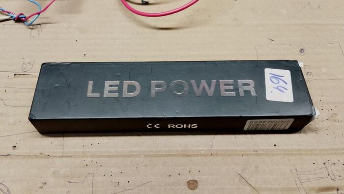 БП 12В 25А 300Вт не тянет лампочку и 60Вт INGF