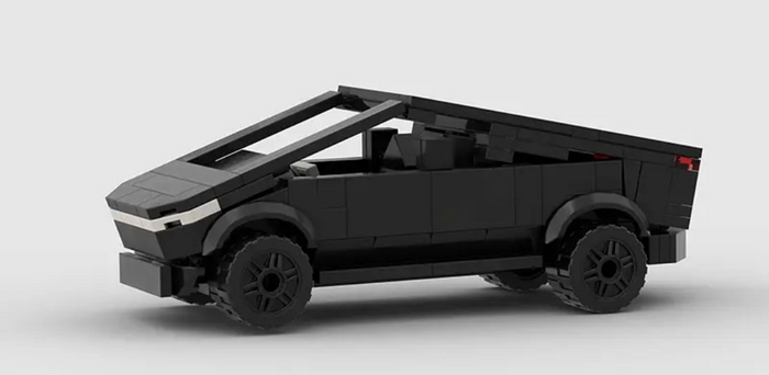 Кибертрак (Тесла) Илона Маска из конструктора