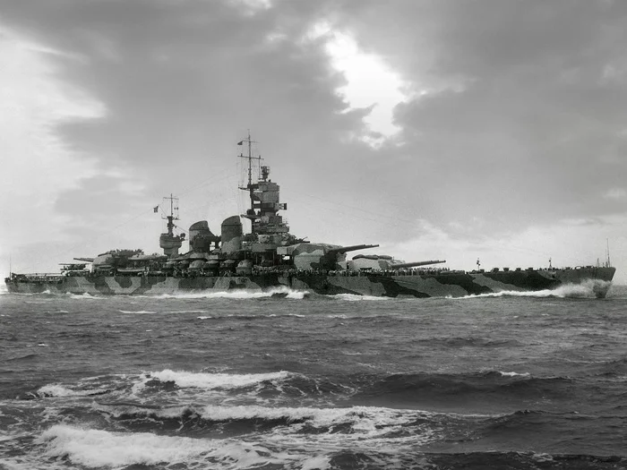 The Battle of Cape Spartivento: A Battle of Lost Opportunities - My, War, Ship, Battle, Italy, Longpost