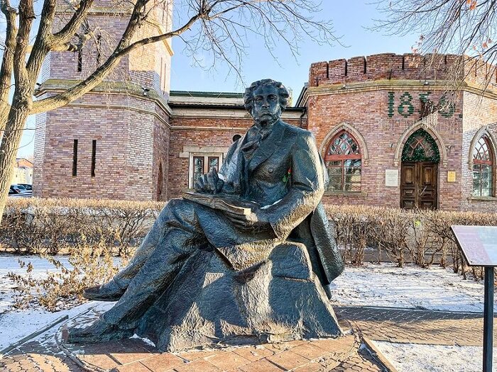 Музей истории Оренбурга. Фото: <a href="https://pikabu.ru/story/srednevekovyiy_zamok_orenburga_12349721?u=https%3A%2F%2Fvk.com%2Fid746067205&t=%D0%90%D1%80%D0%B8%D0%BD%D0%B0%20%D0%A1%D0%B0%D0%B2%D0%B8%D0%BD%D0%B0%20%2F%20%D0%92%D0%9A%D0%BE%D0%BD%D1%82%D0%B0%D0%BA%D1%82%D0%B5&h=79c6599214865178a6ce7a3ff8d120f224bfea25" title="https://vk.com/id746067205" target="_blank" rel="nofollow noopener">Арина Савина / ВКонтакте</a>