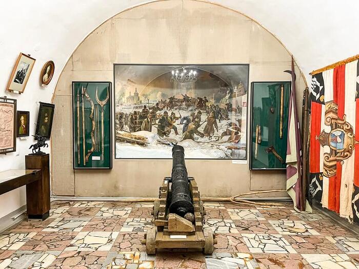 Музей истории Оренбурга. Фото: <a href="https://pikabu.ru/story/srednevekovyiy_zamok_orenburga_12349721?u=https%3A%2F%2Fvk.com%2Fid746067205&t=%D0%90%D1%80%D0%B8%D0%BD%D0%B0%20%D0%A1%D0%B0%D0%B2%D0%B8%D0%BD%D0%B0%20%2F%20%D0%92%D0%9A%D0%BE%D0%BD%D1%82%D0%B0%D0%BA%D1%82%D0%B5&h=79c6599214865178a6ce7a3ff8d120f224bfea25" title="https://vk.com/id746067205" target="_blank" rel="nofollow noopener">Арина Савина / ВКонтакте</a>