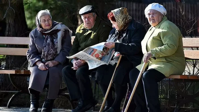 2.2% increase: what's wrong with the increase in Russian pensions in February? - Pension, Inflation, Retirees, Economy, Politics, Longpost