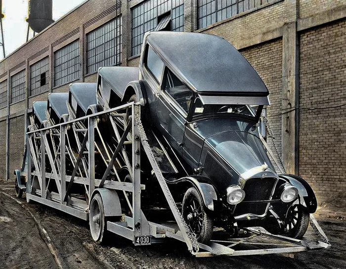 Интересные и местами забавные снимки на автомобильную тематику. 20 раскрашенных фотографий из ХХ века, часть IV Ретроавтомобиль, История автомобилей, Старое фото, Авто, Автомобилисты, 20 век, Колоризация, Длиннопост