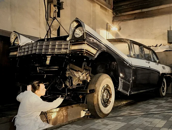 Интересные и местами забавные снимки на автомобильную тематику. 20 раскрашенных фотографий из ХХ века, часть IV Ретроавтомобиль, История автомобилей, Старое фото, Авто, Автомобилисты, 20 век, Колоризация, Длиннопост