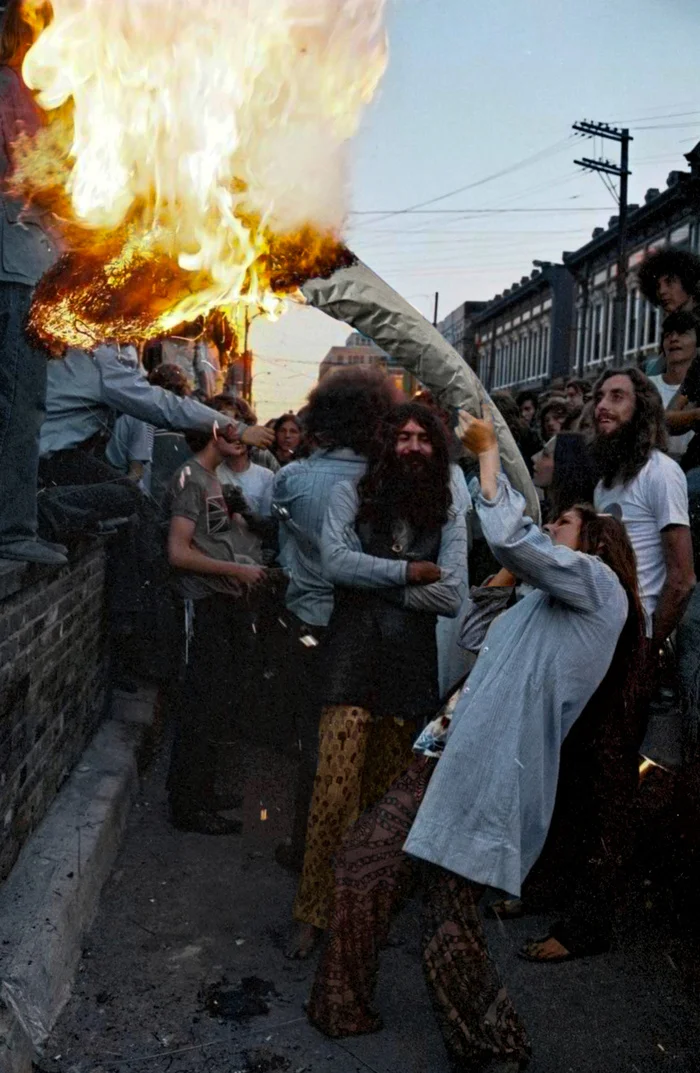 Необычные и интересные снимки из разных стран мира, сделанные в XX веке. 20 раскрашенных фотографий. Часть IV Историческое фото, Фотография, Старое фото, Мир, 20 век, Колоризация, Длиннопост