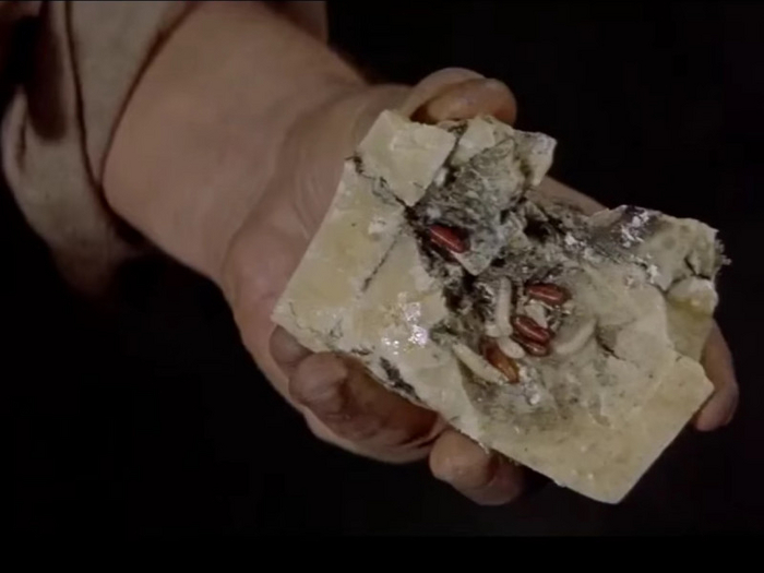     . XIX . -       .    H.M.S. Defiant (1962).