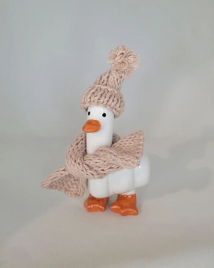 Керамический оберег DUCK off problems! - Моё, Лепка, Керамика, Ручная работа, Миниатюра, Фигурки, Рукоделие без процесса, Гусь, Оберег, Поделки, Своими руками, Видео, Короткие видео, Длиннопост