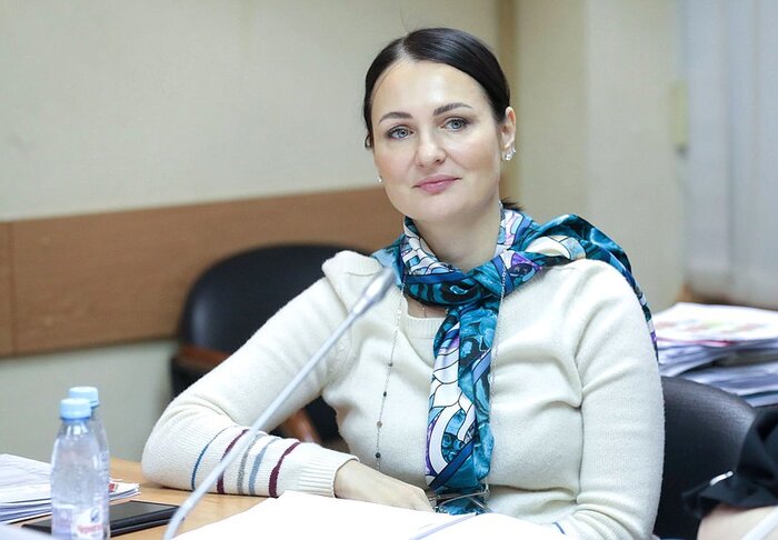 Фото с сайта <!--noindex--><a href="https://pikabu.ru/story/nado_zashchishchat_detey_ot_togo_chto_oni_mogut_stat_pelmenyami_stolami_tumbochkami_12364848?u=http%3A%2F%2Fduma.gov.ru&t=duma.gov.ru&h=ed8d27d934a99fd232526b3d09921b2f02cccb50" title="http://duma.gov.ru" target="_blank" rel="nofollow noopener">duma.gov.ru</a><!--/noindex-->