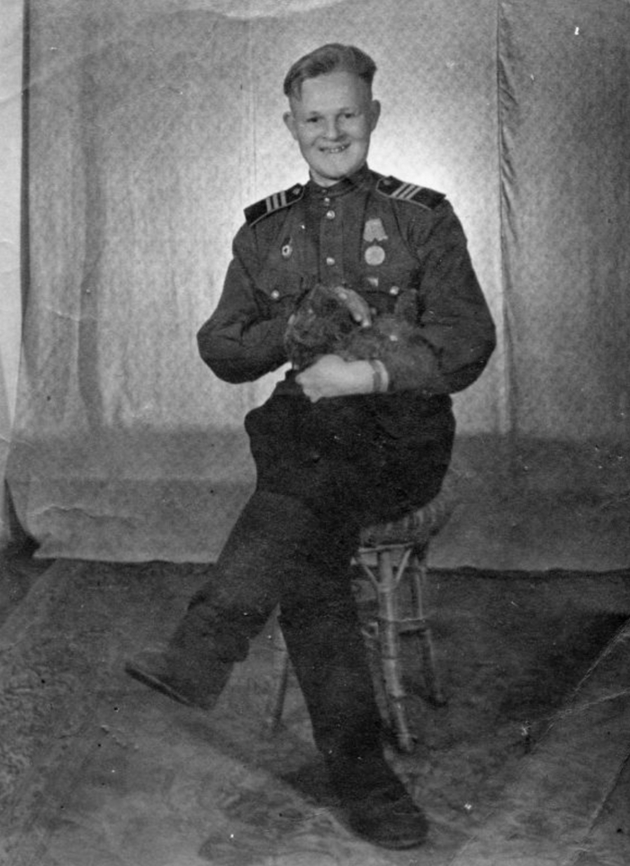 ������� ������� �������� �������� ������ (��� �������� � 1922) �� 316-�� ��� � ������. � 1945 ���� � ��������� ����� 1-� ������� 2-�� ����������� ��������� 316-�� ��. ����������� �����. ��������