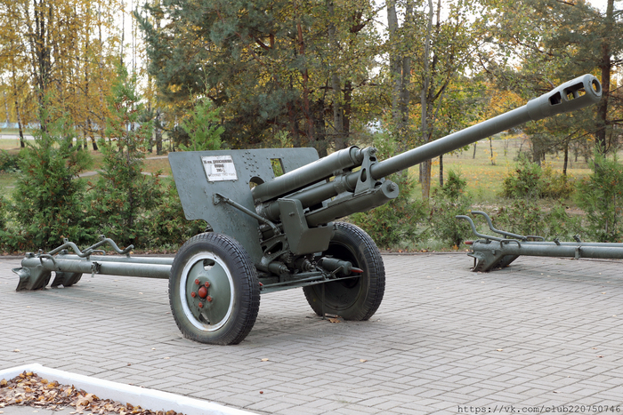 76-мм дивизионная пушка ЗиС-3