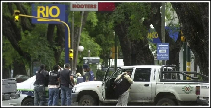 PAYDAY по-аргентински. Часть 1 Аргентина, Ограбление, Банк, Криминал, История (наука), Расследование, Преступление, Текст, Длиннопост, Мат, Негатив PAYDAY по-аргентински. Часть 1 Аргентина, Ограбление, Банк, Криминал, История (наука), Расследование, Преступление, Текст, Длиннопост, Мат, Негатив