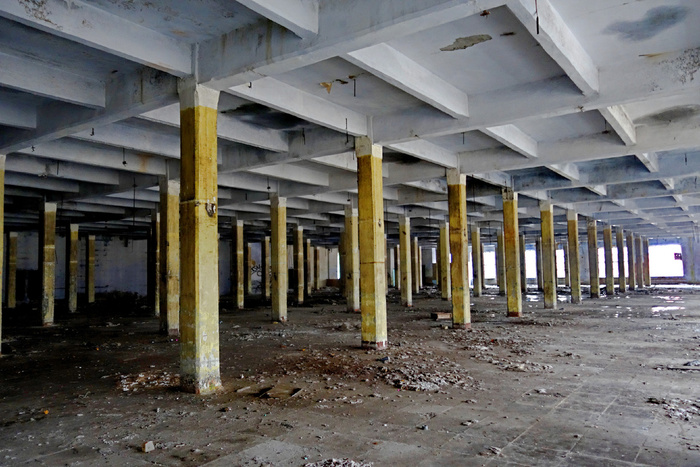 Заброшенный текстильный комбинат