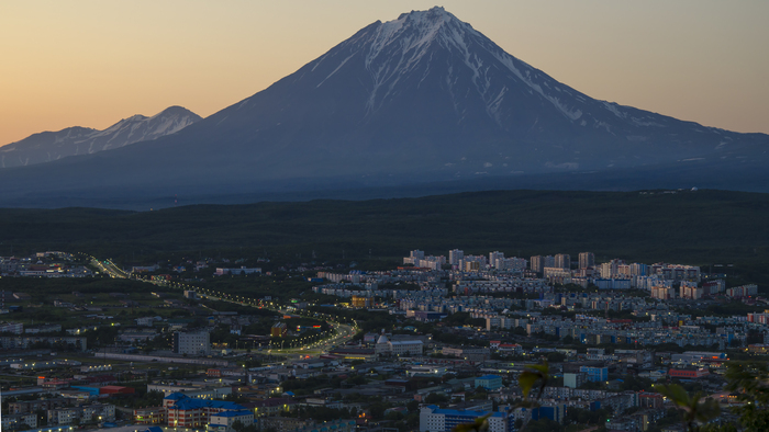 Обратная сторона Корякского вулкана