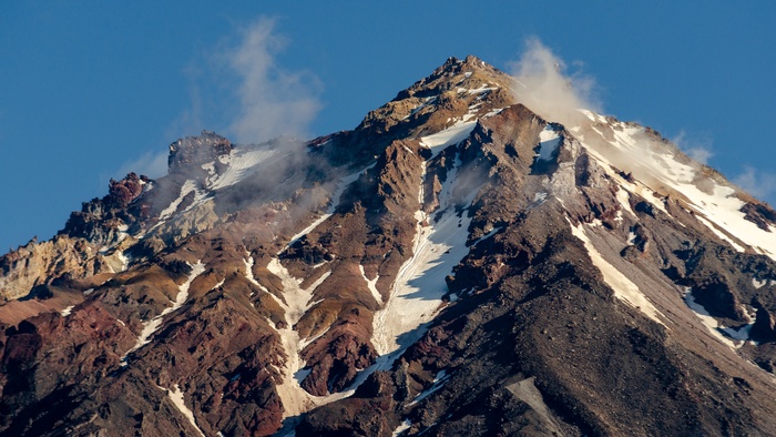 Обратная сторона Корякского вулкана