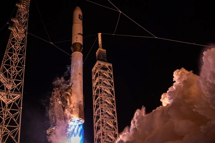    Blue Origin     16 . : Blue Origin