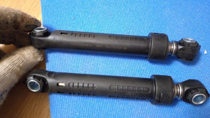 Маркировка, видна надпись 80N