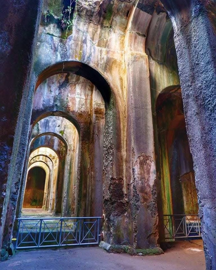   Piscina Mirabilis  ,  , , , 