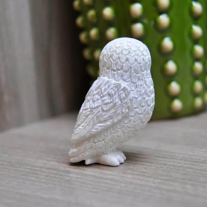 Owl Buklya from cacholong - My, Needlework, Needlework with process, Friday tag is mine, With your own hands, Stone carving, White, Owl, Polar owl, Beech, Harry Potter, Longpost