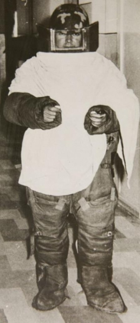 Юрий Воробьев идет в операционную