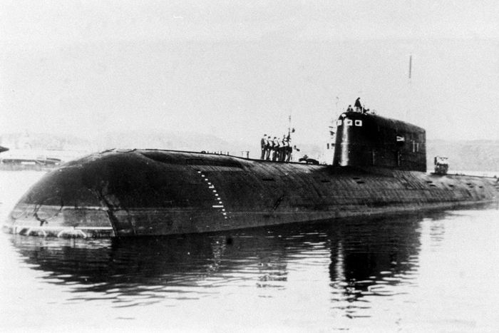 Советская подлодка "Комсомолец".