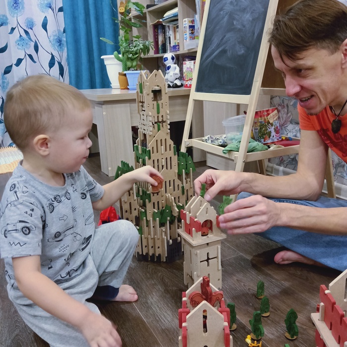 Фанера vs. МДФ в игрушках: Почему я выбрал МДФ для своих конструкторов?