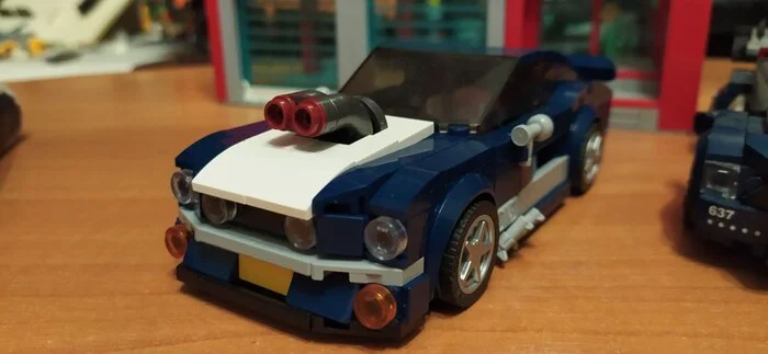Comparison of 2 cars, 1 without container, the other in container - Lego, Constructor, Car, Dust, Comparison, Container, Analogue, Longpost