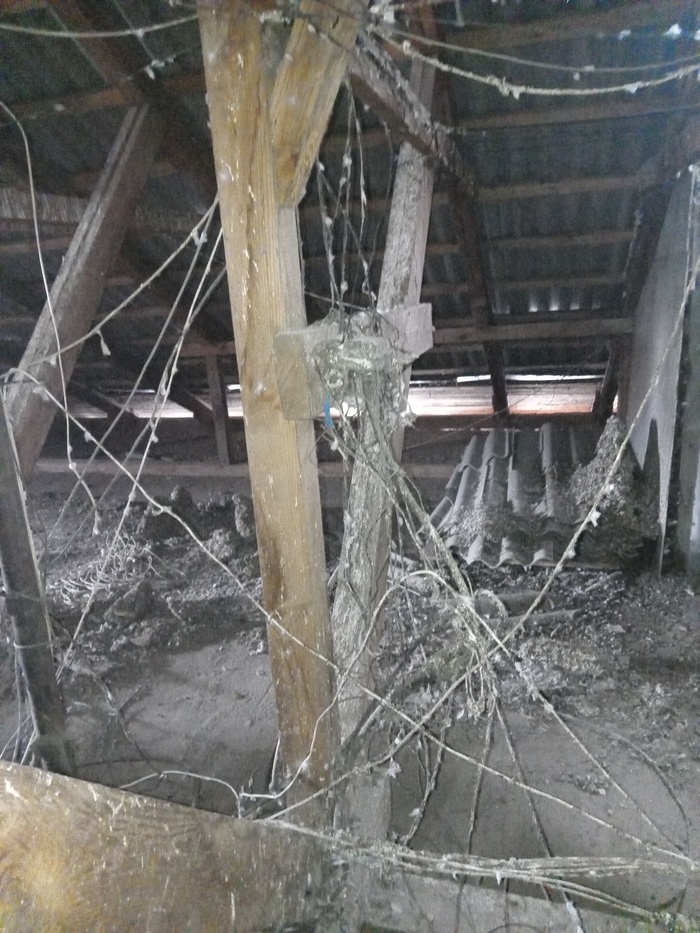 Места, где монтажники кабельных операторов связи бывают регулярно