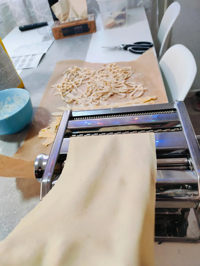        ,  .   .      ..  2   (  )  .