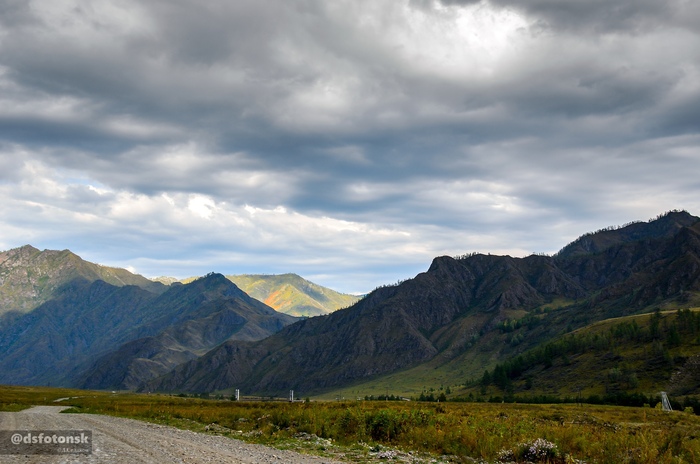И дорога от Ороктойского моста, вон он вдали.