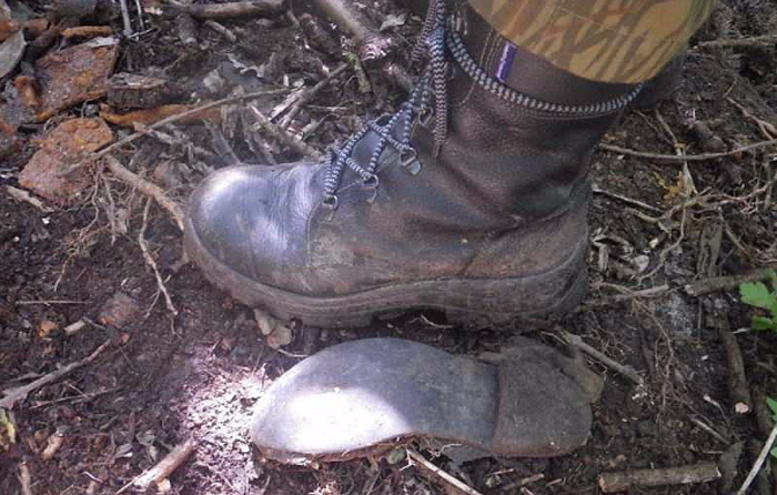 Вещи, найденные в самолёте В.Ляшенко. Сайт "Кубанский плацдарм"