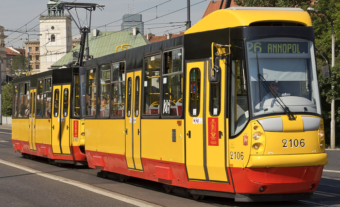 Желто-красные машины.