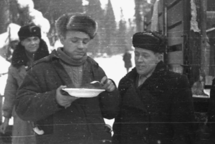 Как снимали фильм Девчата (1962), немного фактов и фото Фото со съемок, Классика, Актеры и актрисы, Ностальгия, Надежда Румянцева, Николай Рыбников, Фильм девчата, Советское кино, Советские актеры, Знаменитости, Яндекс Дзен (ссылка), Длиннопост Как снимали фильм Девчата (1962), немного фактов и фото Фото со съемок, Классика, Актеры и актрисы, Ностальгия, Надежда Румянцева, Николай Рыбников, Фильм девчата, Советское кино, Советские актеры, Знаменитости, Яндекс Дзен (ссылка), Длиннопост