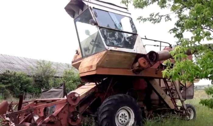 Почему у локомотивов, самосвалов и комбайнов лобовые стекла установлены под отрицательным углом? Познавательно, История (наука), Истории из жизни, Прошлое, 20 век, Длиннопост, Нейронные сети