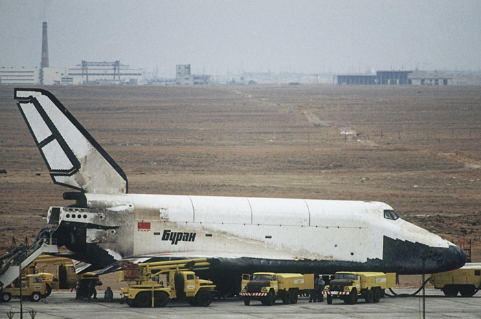   -    , , - ,  . :  / .