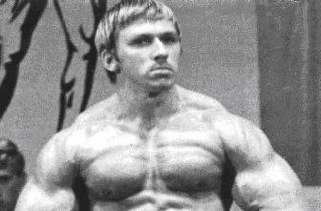 В Северодвинске ушёл из жизни первый чемпион СССР по культуризму Александр Лемехов