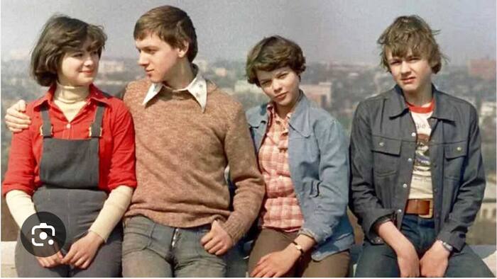 в советское время это был главный фильм про первую любовь