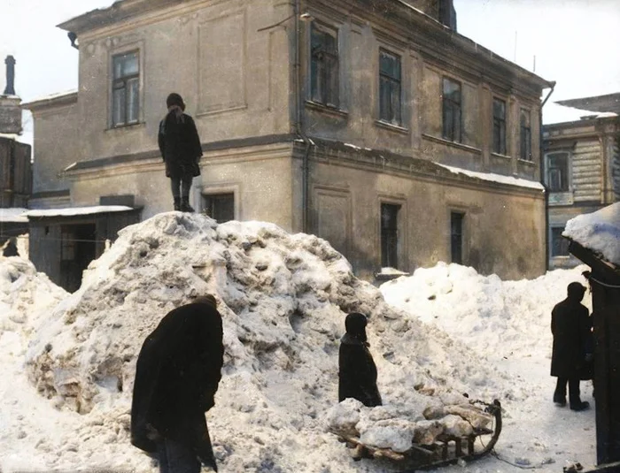 Жизнь Советской Москвы в 20-е годы. 20 раскрашенных фотографий. Часть II Историческое фото, Старое фото, 20 век, История города, Москва, Столица, 1920-е, Колоризация, Длиннопост