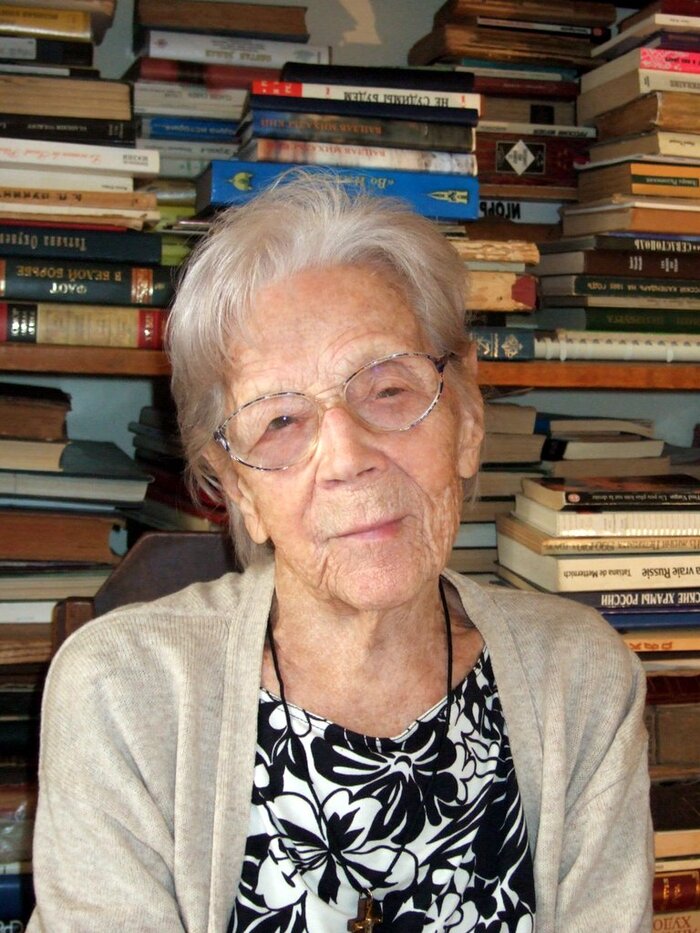   (   , ),          .  <a href="https://pikabu.ru/story/nenavidela_sssr_no_lyubila_rossiyu_istoriya_russkoy_bezhenki_v_tunise_12472702?u=https%3A%2F%2Frussianmind.com%2Fangel-russkoj-eskadry%2F&t=%D0%BE%D1%82%D1%81%D1%8E%D0%B4%D0%B0&h=dbb084a947c7930b5bc8c2eeecc80feafbcc57ee" title="https://russianmind.com/angel-russkoj-eskadry/" target="_blank" rel="nofollow noopener"></a>