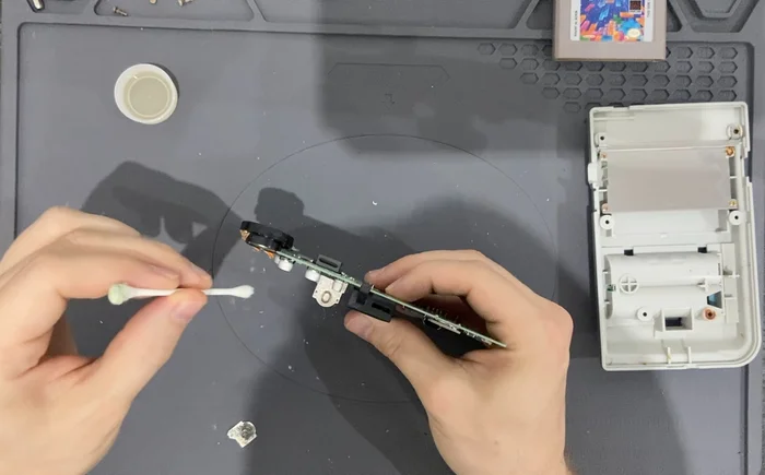 Rare Gameboy Light Repair. Everything is broken! Power, screen, buttons, sound - My, Repair of equipment, Nintendo, Gameboy, Retro, Games, Gamers, Consoles, Tetris, Repair, Retro Games, Breaking, Youtube, Video, Longpost