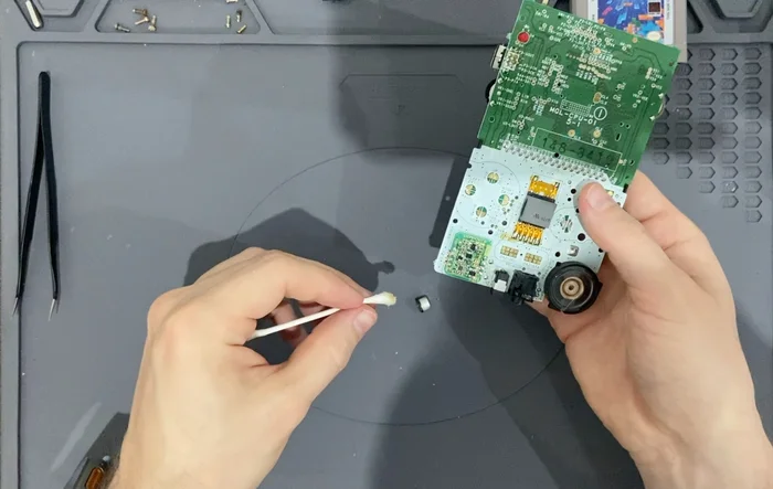 Rare Gameboy Light Repair. Everything is broken! Power, screen, buttons, sound - My, Repair of equipment, Nintendo, Gameboy, Retro, Games, Gamers, Consoles, Tetris, Repair, Retro Games, Breaking, Youtube, Video, Longpost